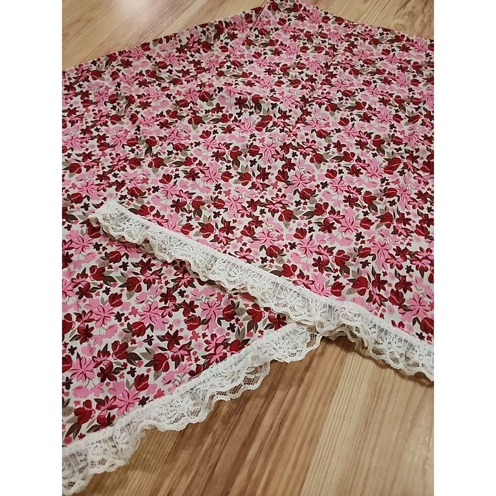 2 King‎ Size Handmade Pillowcases  Lace Trim Red Pink Floral Romantic Valentines